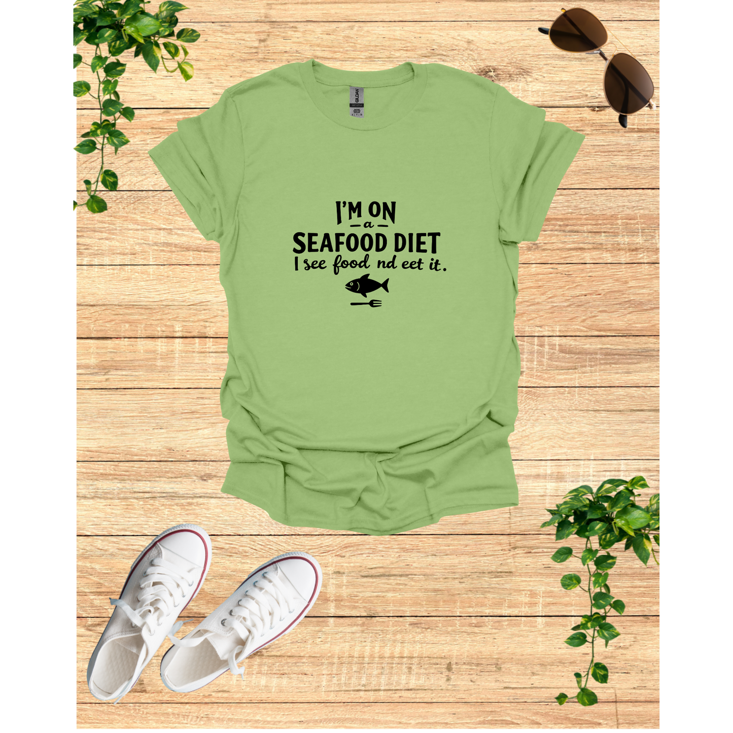 Funny Seafood Diet Unisex T-Shirt - I See Food and Eat It