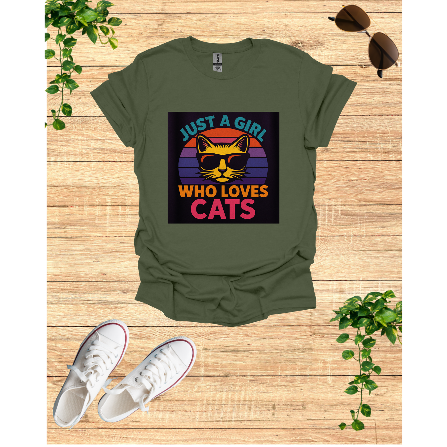 Just a Girl Who Loves Cats T-Shirt