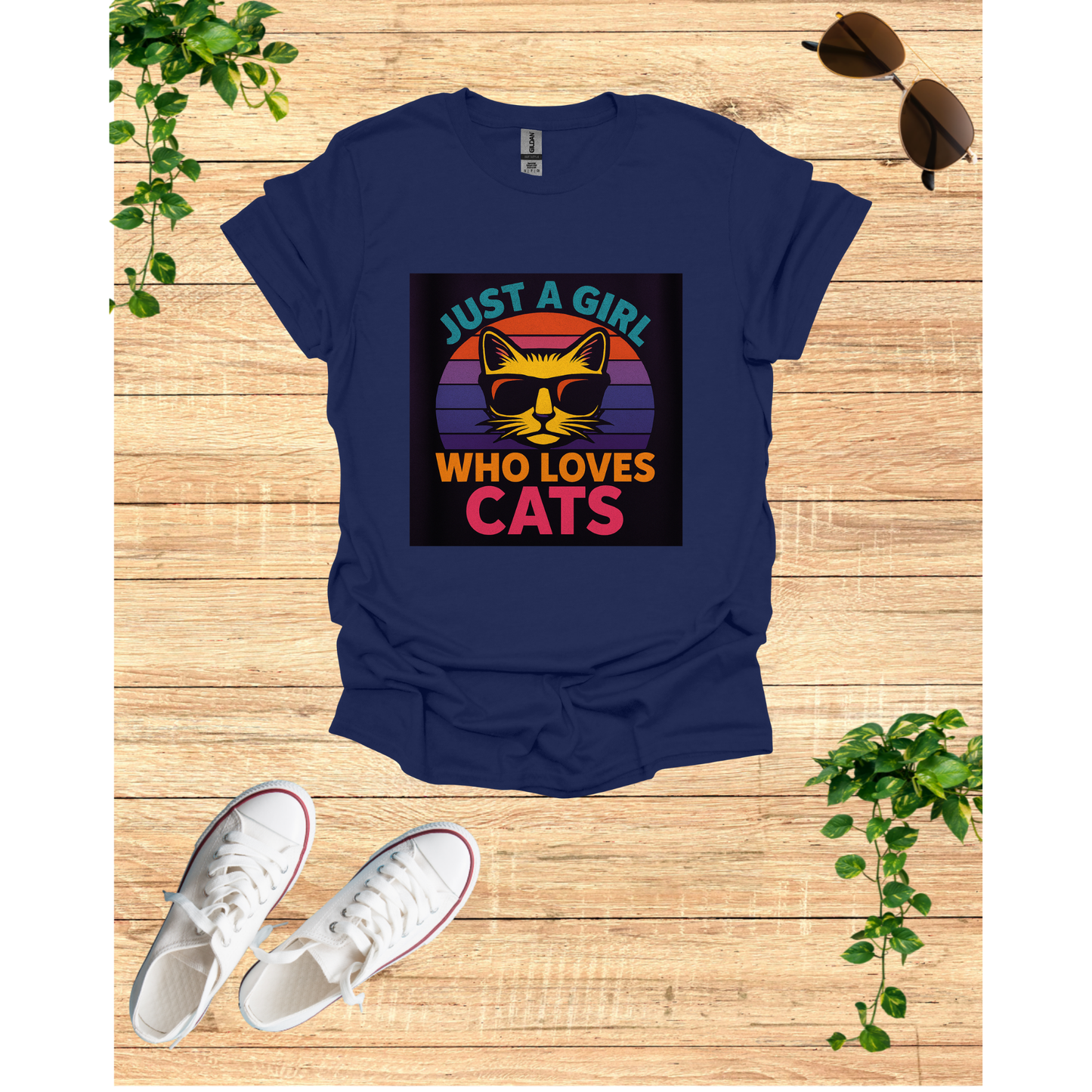 Just a Girl Who Loves Cats T-Shirt