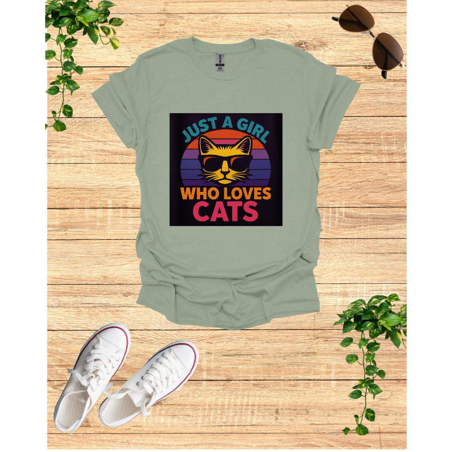 Just a Girl Who Loves Cats T-Shirt